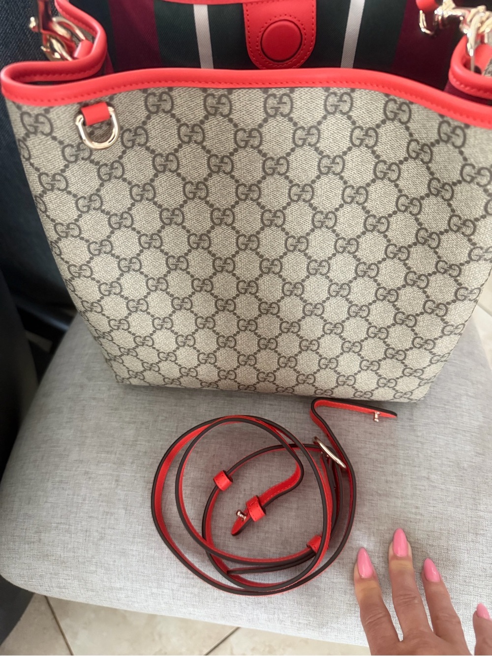 Gucci Beige GG Emblem tote medium with orange trim leather brand new 🧡 - Picture 13 of 16
